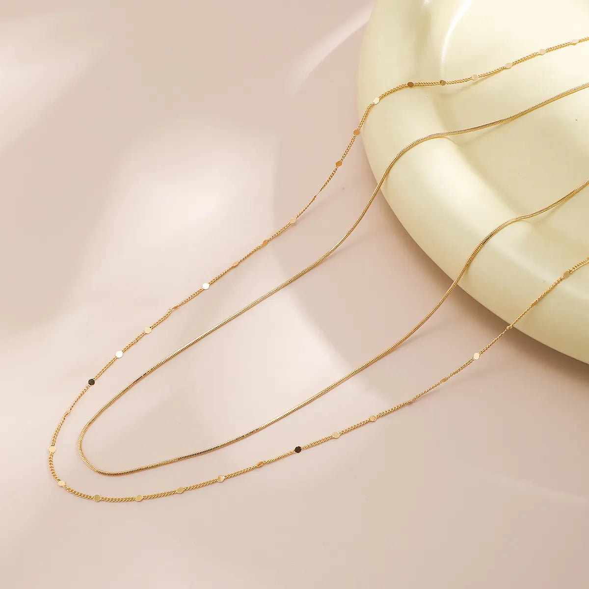 Bare Glow Chain Set