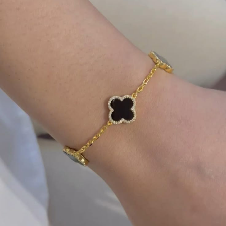 Obsidian Clover Bracelet