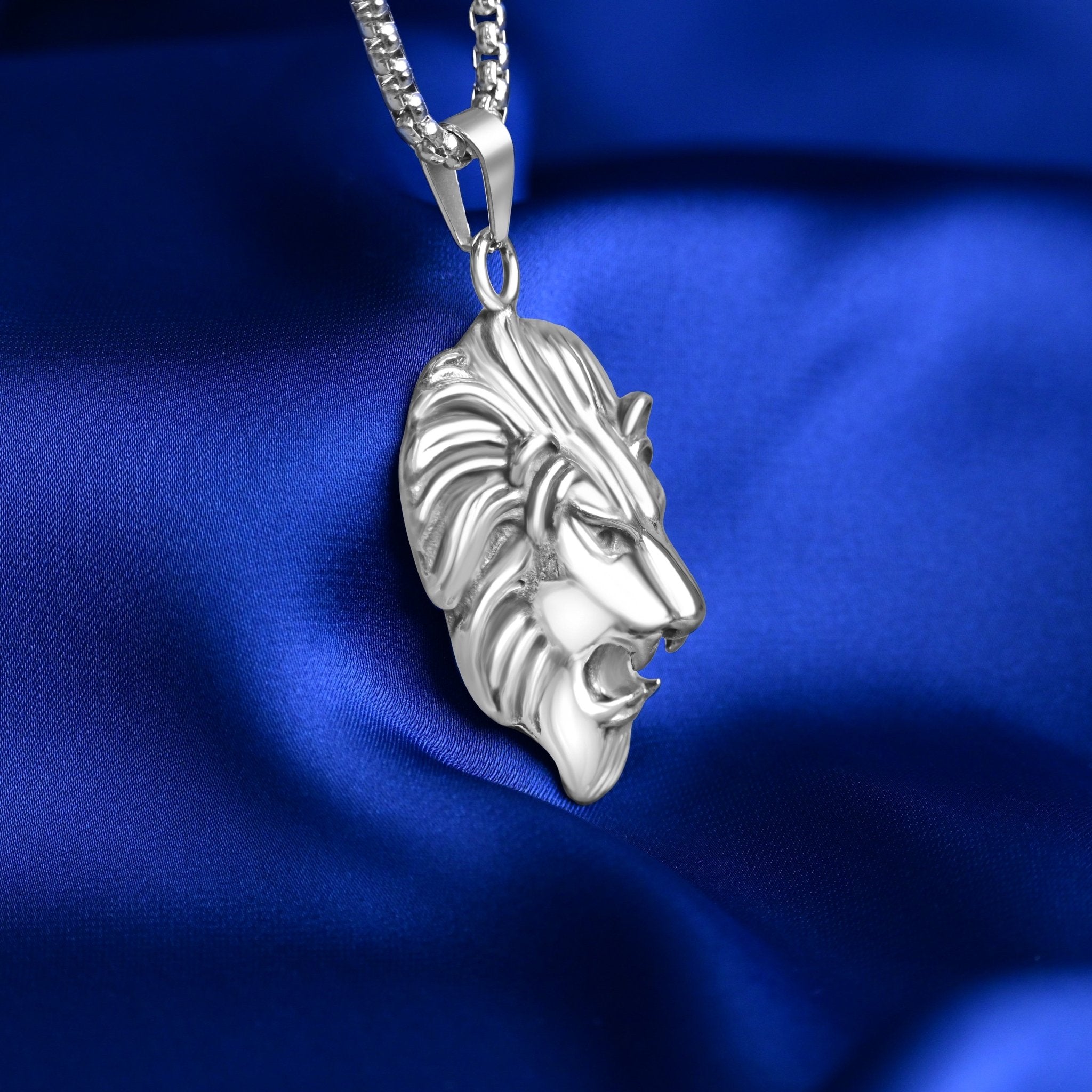 Lion Heart Pendant (Silver) - Fab Couture